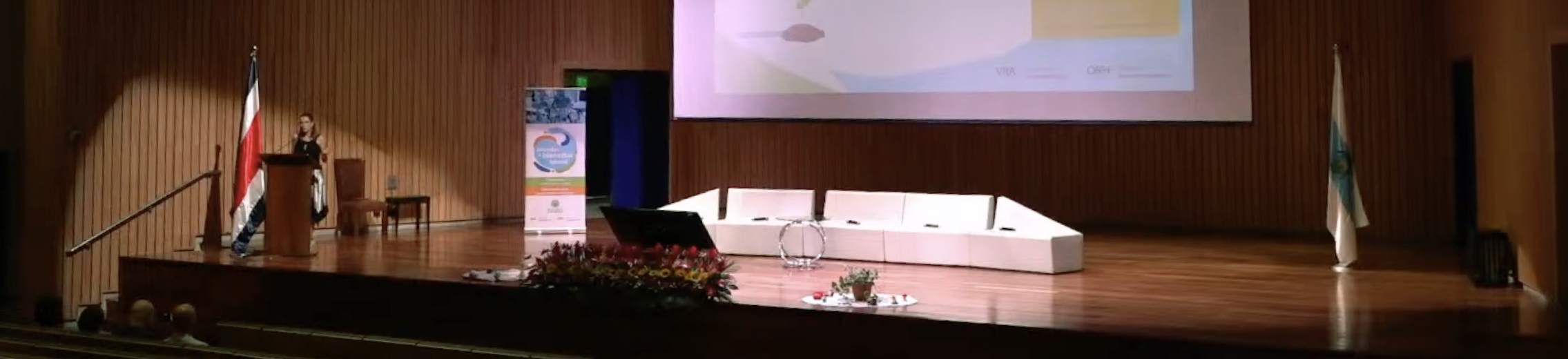 “Necesitamos crear un tejido relacional saludable que no depende de las amistades”